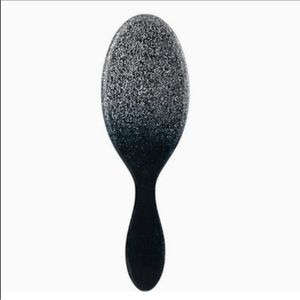 WET BRUSH ORIGINAL DETANGLER LIMITED EDITION CHAMPAGNE TOAST SPARKLING SILVER